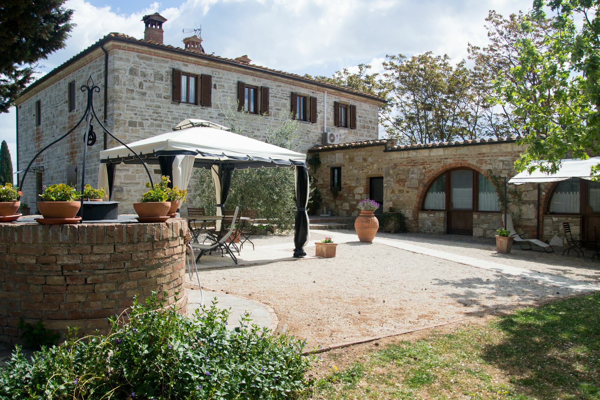 La Canonica San Giovanni dʼAsso エクステリア 写真